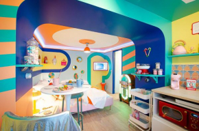 Retro Candy Lounge, avec terrasse et parking